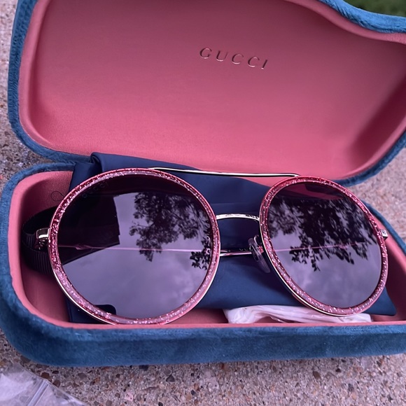 Brand new Gucci sunglasses
